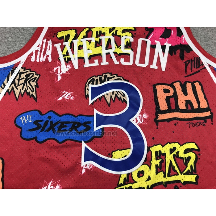 Camiseta Philadelphia 76ers Allen Iverson #3 Slap Sticker Mitchell & Ness 1996-97 Rojo